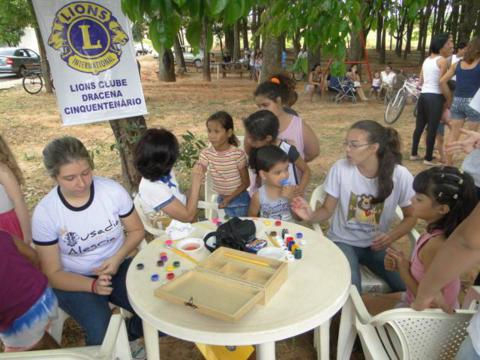 criança04_480x360_480x360