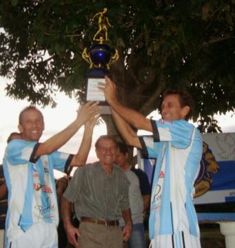 03 - SALEC - CAMPEÃO SUIÇO MASTER_341x360