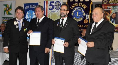 Posse de Nova Diretoria lions Mirandópolis AL 2014-15 (3)_481x266