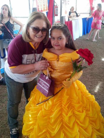 4 RAINHA - FESTA DAS NAÇÕES_360x480