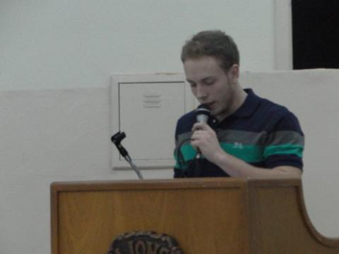 C.LEO José Venancio Rebelatto fazendo homenagem aos pais C.LEO José Venancio Rebelatto fazendo homenagem aos pais