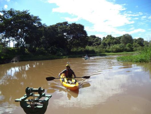 Chegada de Dan Robson pelo Ribeirão Lajeado_ Chegada de Dan Robson pelo Ribeirão Lajeado_