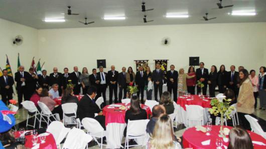 Festiva de Posse de novos sócios e diretoria AL 15-16 - 08-07-2015 (3)_530x298