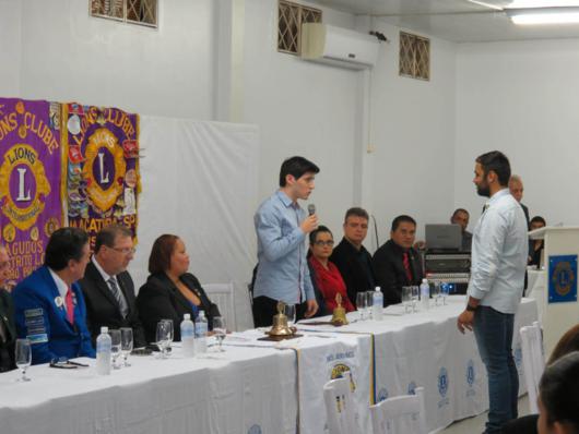 Leo Daniel Panifer dá posse_Presidente_Leo_João_Gabriel_Santana_530x398