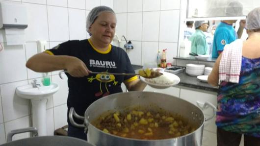 10º Jantar no Abergue Noturno Foto 3 A_530x298