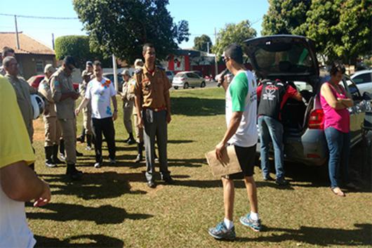 Sem Título-2_530x353