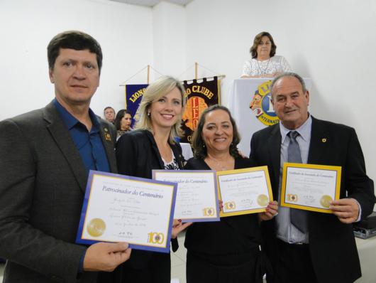 Gisleine e Antonio Elias._530x398