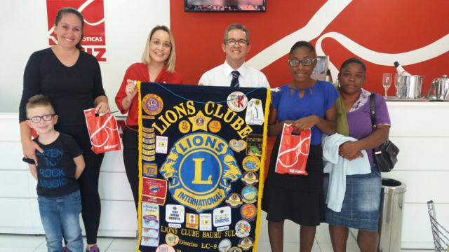 LCBauruSul-entregadeóculosProjetoVendoeAprendendo(1)_640x360