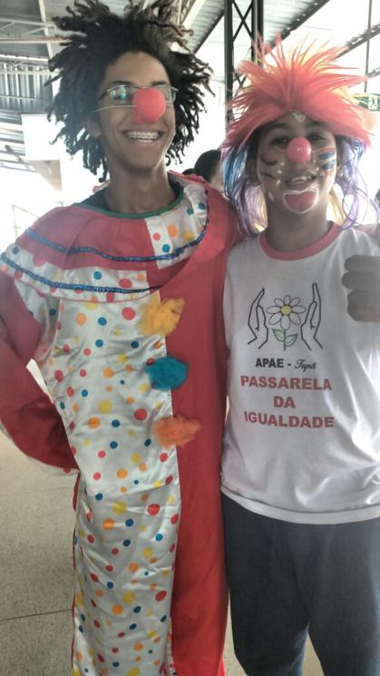 Recreação na APAE (2)_419x745