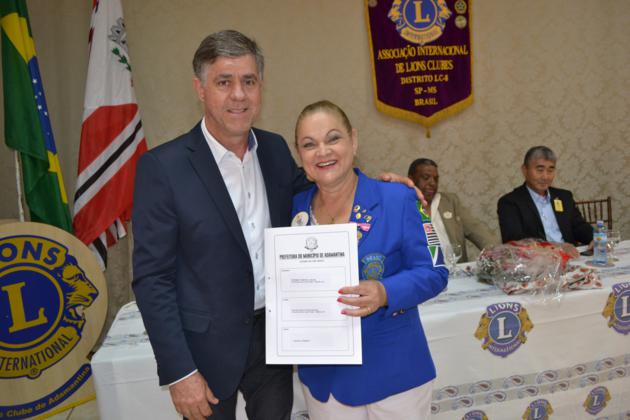 Prefeito Márcio Cardim homenageou a Governadora Rosemary com o título de Hóspede Oficial do Município