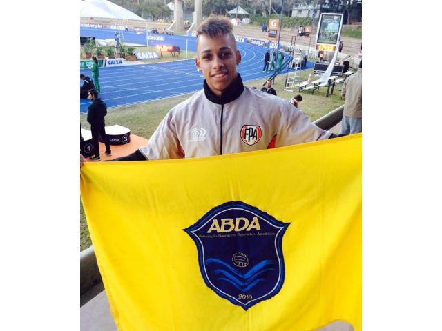 Cleverson Junior, atleta da ABDA, competiu em duas provas no Brasileiro sub-20