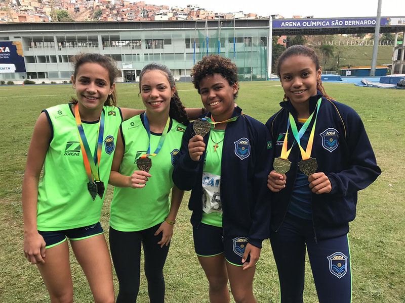 Revezamento 4x75 metros feminino trouxe o bronze com as atletas Isabelly Ramos, Laura Ferrari, Kamily Fernandes e Maria Clara