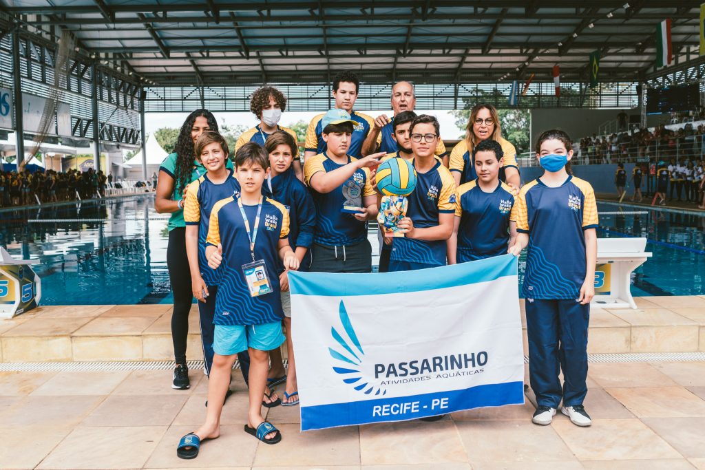 Equipe Passarinho Atividades Aquticas levou Trofu Fair Play para Recife