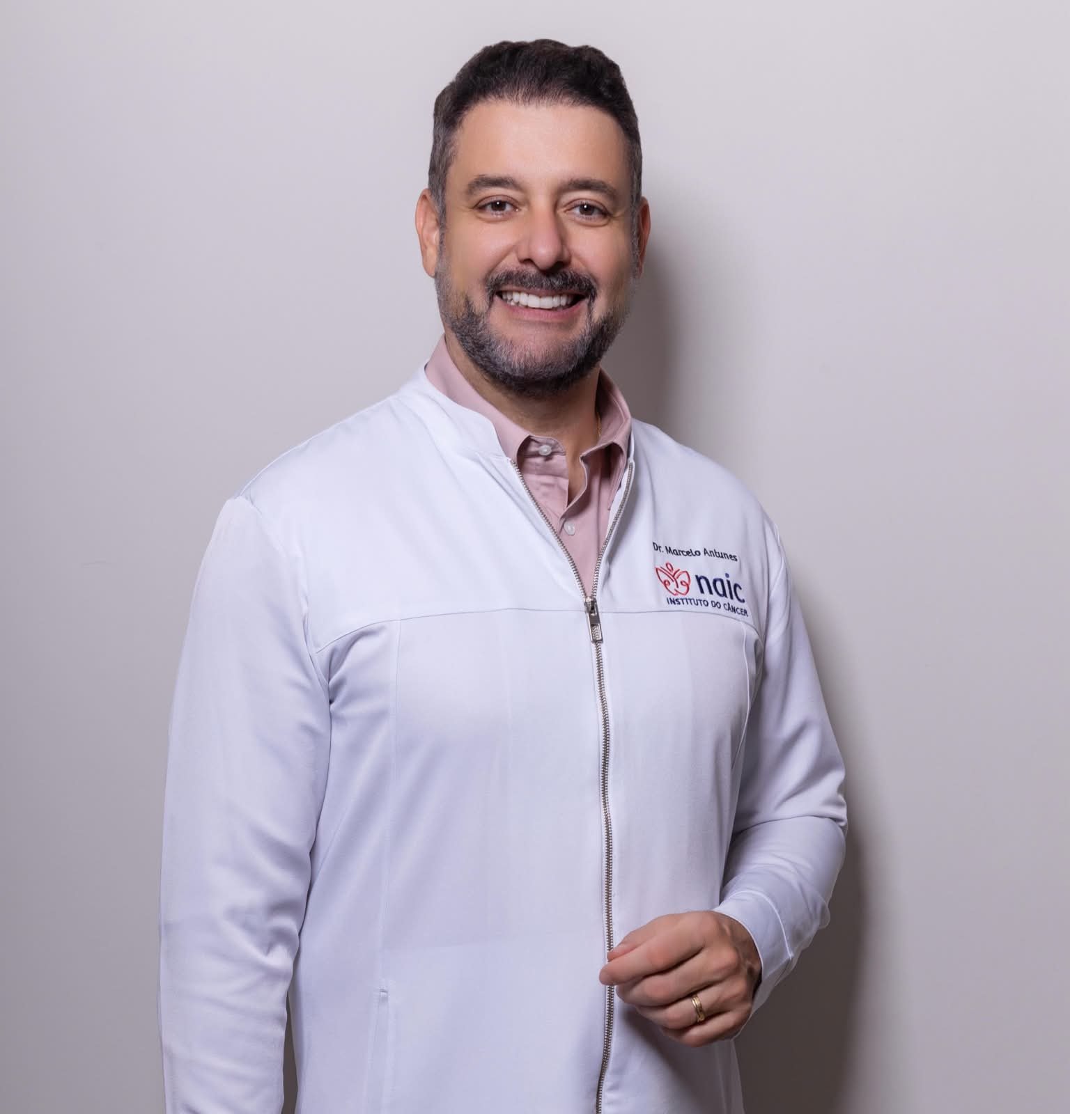 Dr. Marcelo Bernardini Antunes