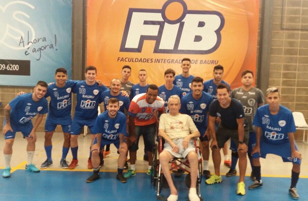 Sr Dudu Ranieri com a equipe Sub-20